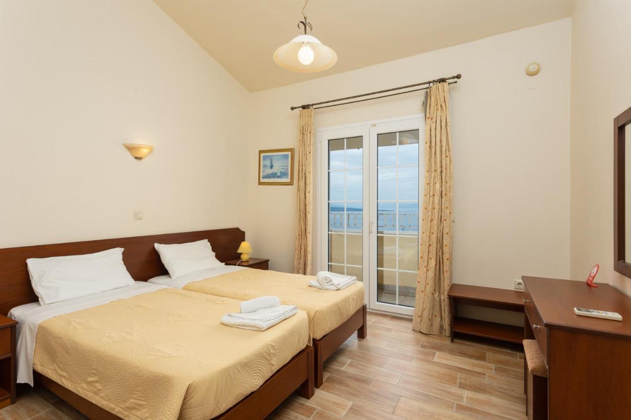 ニサキオン Ioannas Houseヴィラ エクステリア 写真