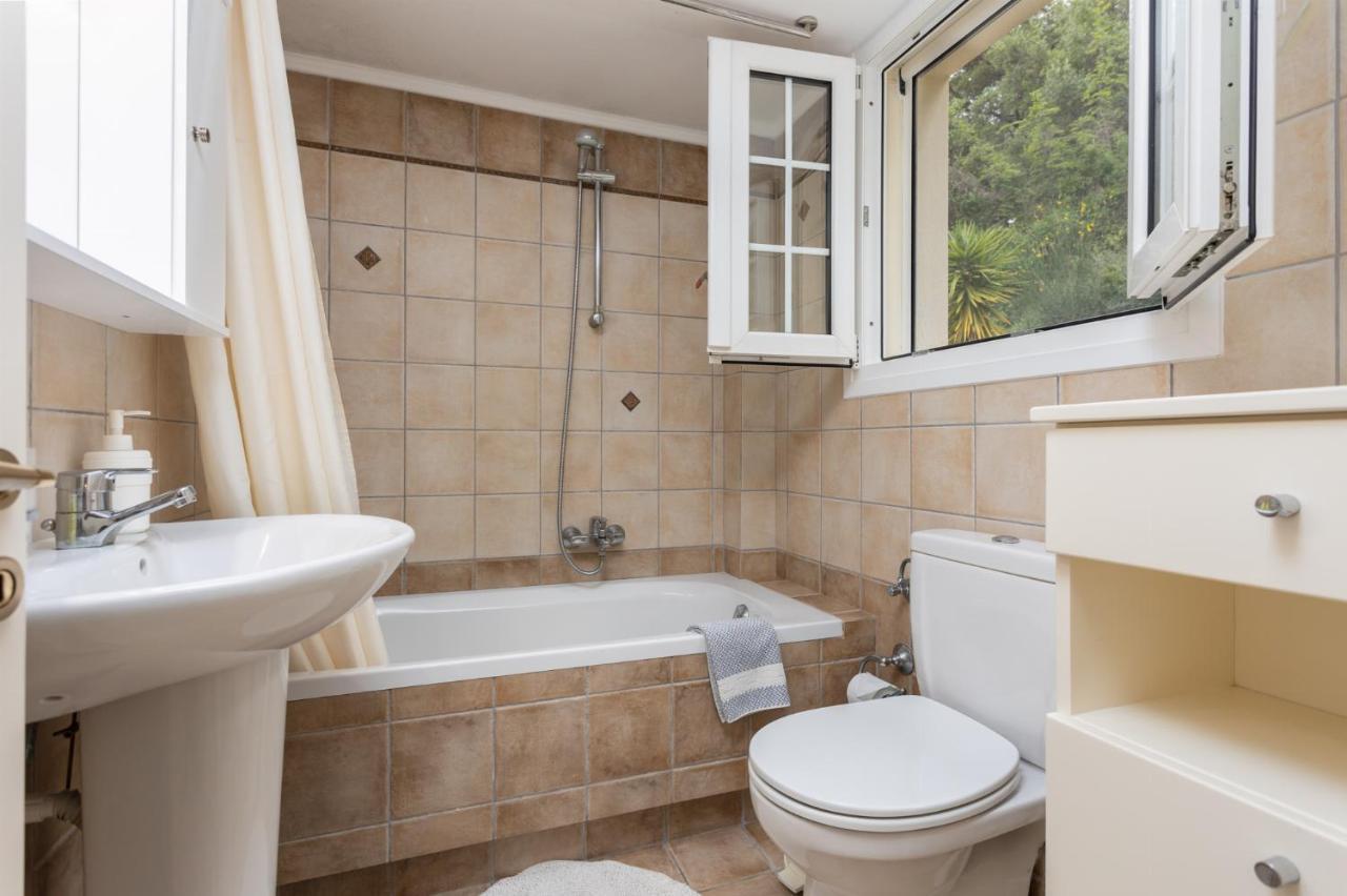 ニサキオン Ioannas Houseヴィラ エクステリア 写真